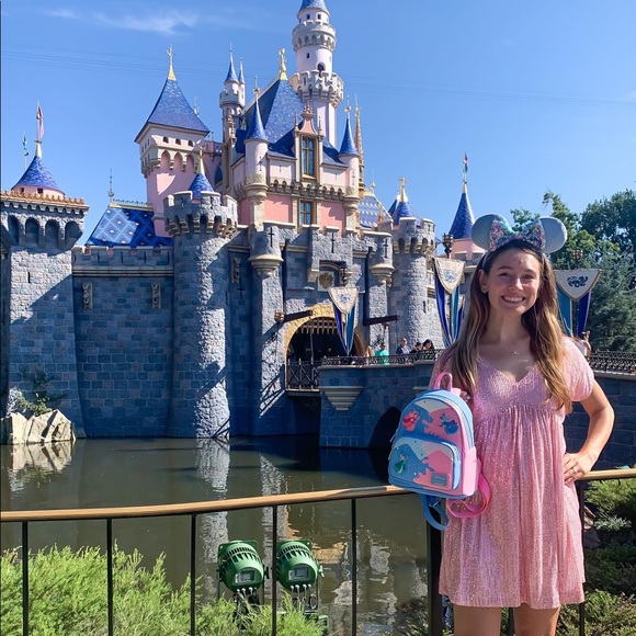 Meet your Posher, Abby - Picture 13 of 16